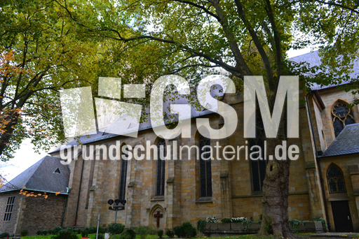 Probsteikirche Peter und Paul_2.jpg